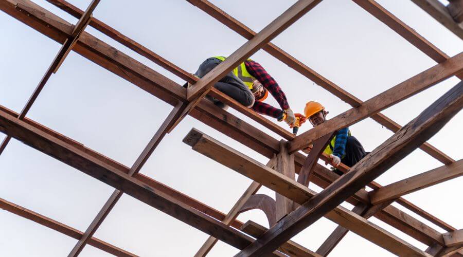 Professional residential roofers in Apple River, IL